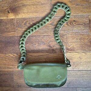 Patricia Nash Vintage Leather Chelsey Chain Link Crossbody Bag- Olive Green NEW